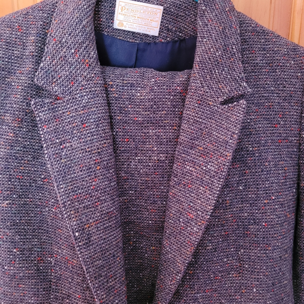 Vtg Pendelton 100% Virgin Wool Suit Jacket Blaze & Skirt Size 10 Gray Lined EUC